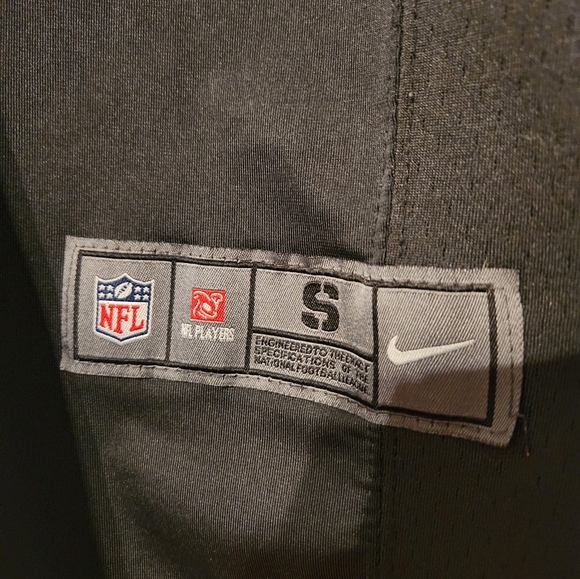 NFL Cowboys Jersey - Salute to Service. Men's Small. - Picture 5 of 6
